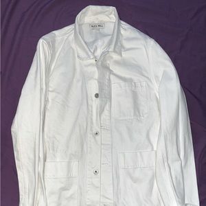 Great condition white denim work jacket. Only worn a handful of times. No damage